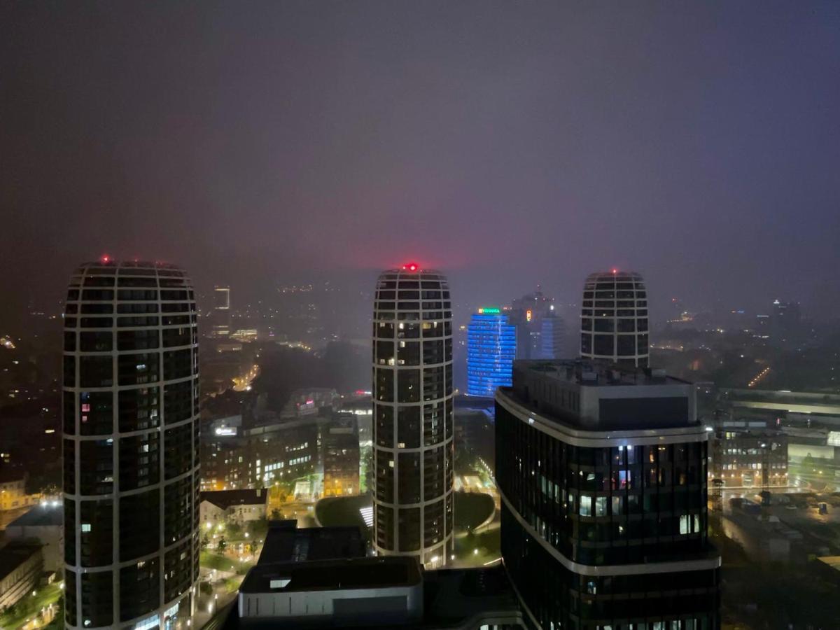 Apartament Downtown View Bratysława Zewnętrze zdjęcie