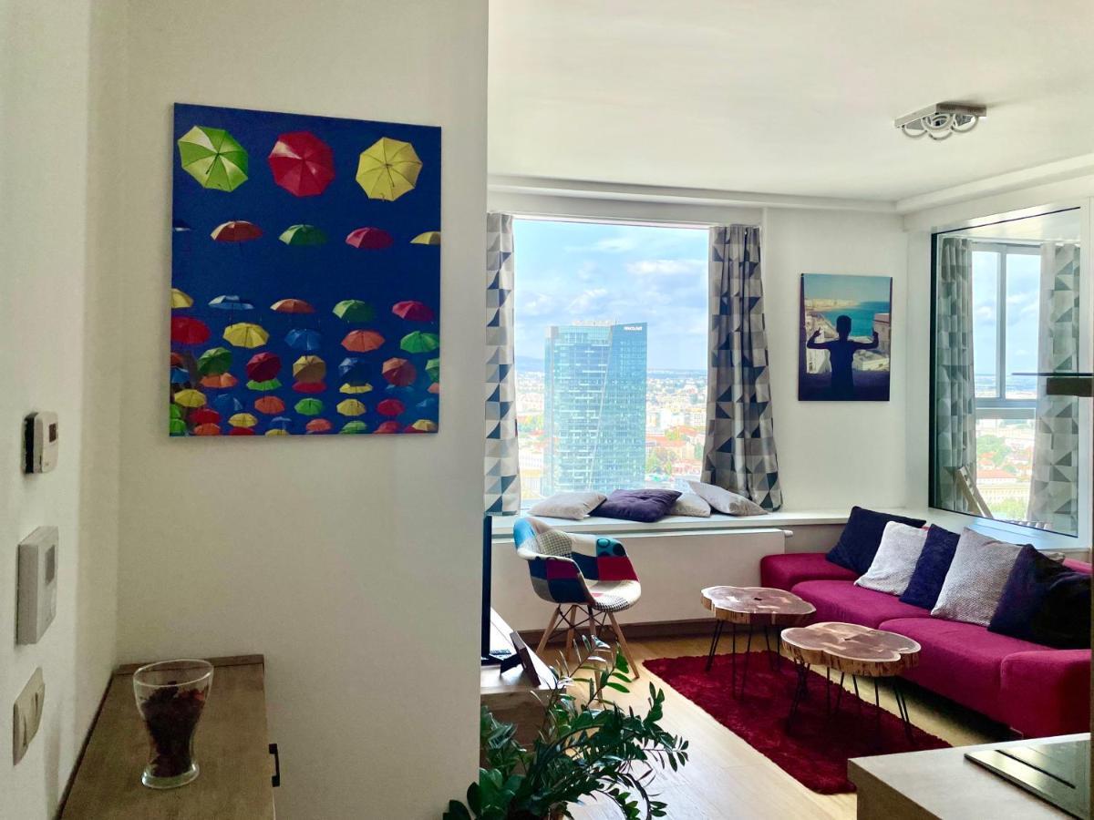 Apartament Downtown View Bratysława Zewnętrze zdjęcie